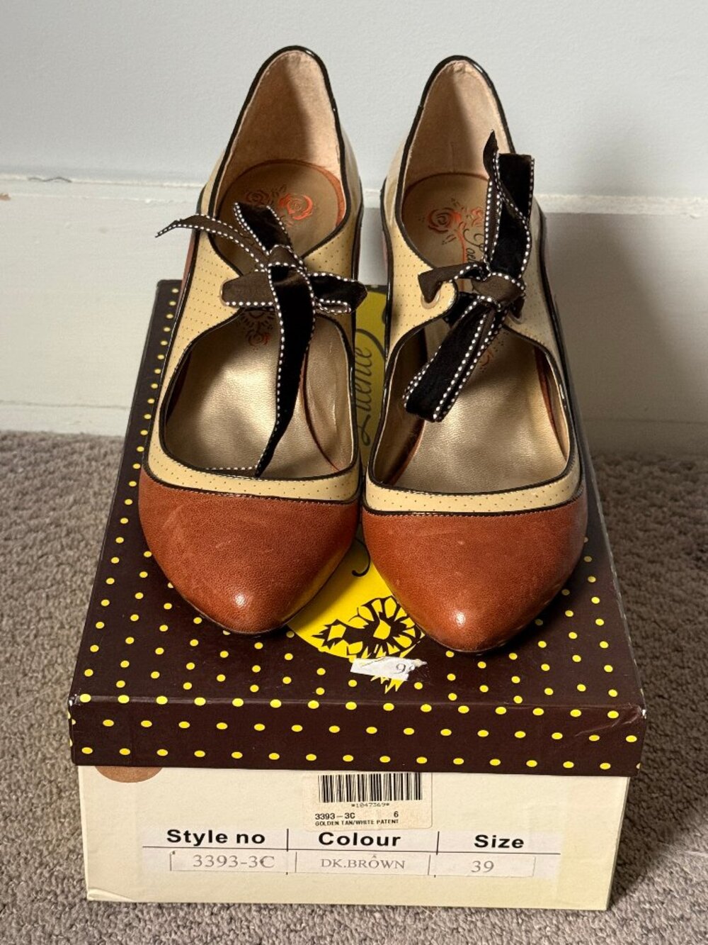 Poetic License vintage style two-tone heels ribbon tie 39 NIB